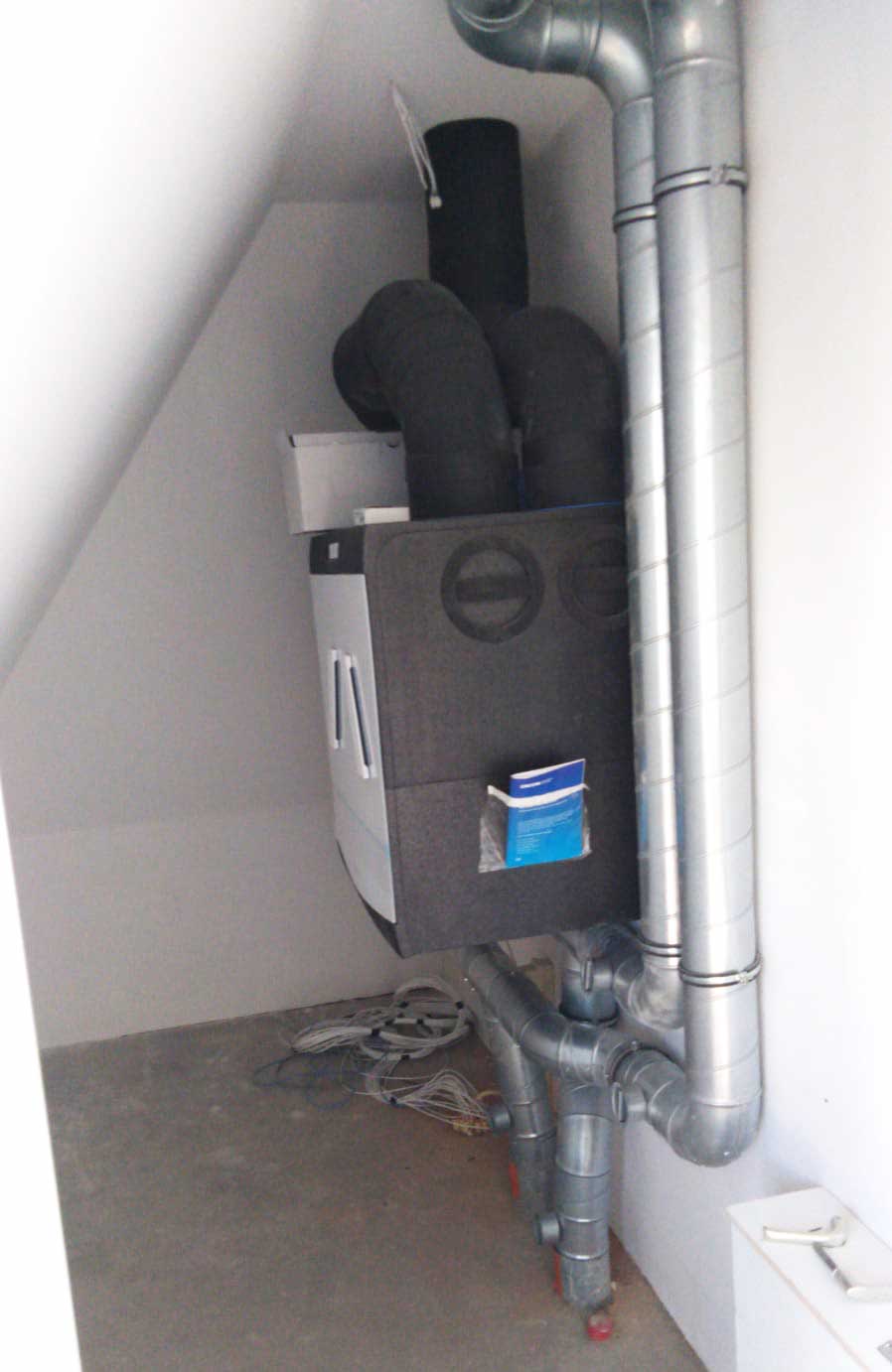 Koeleman Bouw Groene daken, zonnepanelen en duurzame installaties - WTW systemen