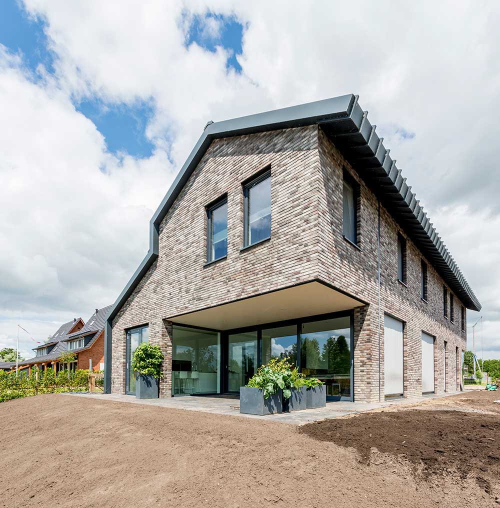 Koeleman Bouw Nieuwbouw Villaplan Nieuwkoop met overkragende verdieping De Vrijheid Nieuwkoop