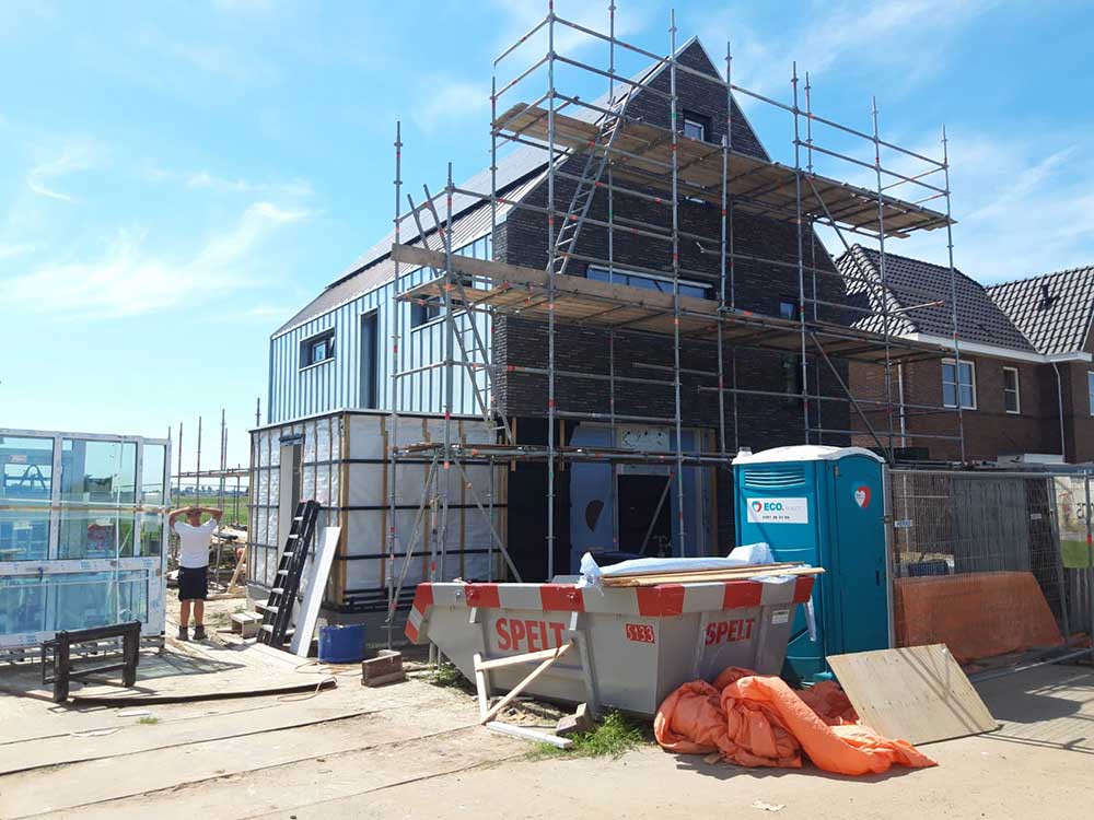 Koeleman Bouw Nieuwbouw woning met groot balkon Waterhoen Noorden